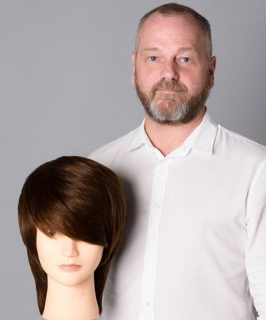 How to Cut a Uniform Layer Haircut on a Training Head - Stacey Broughton