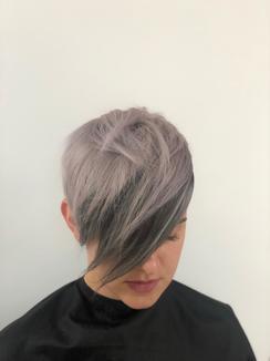 Short Round Graduated Haircut Variation