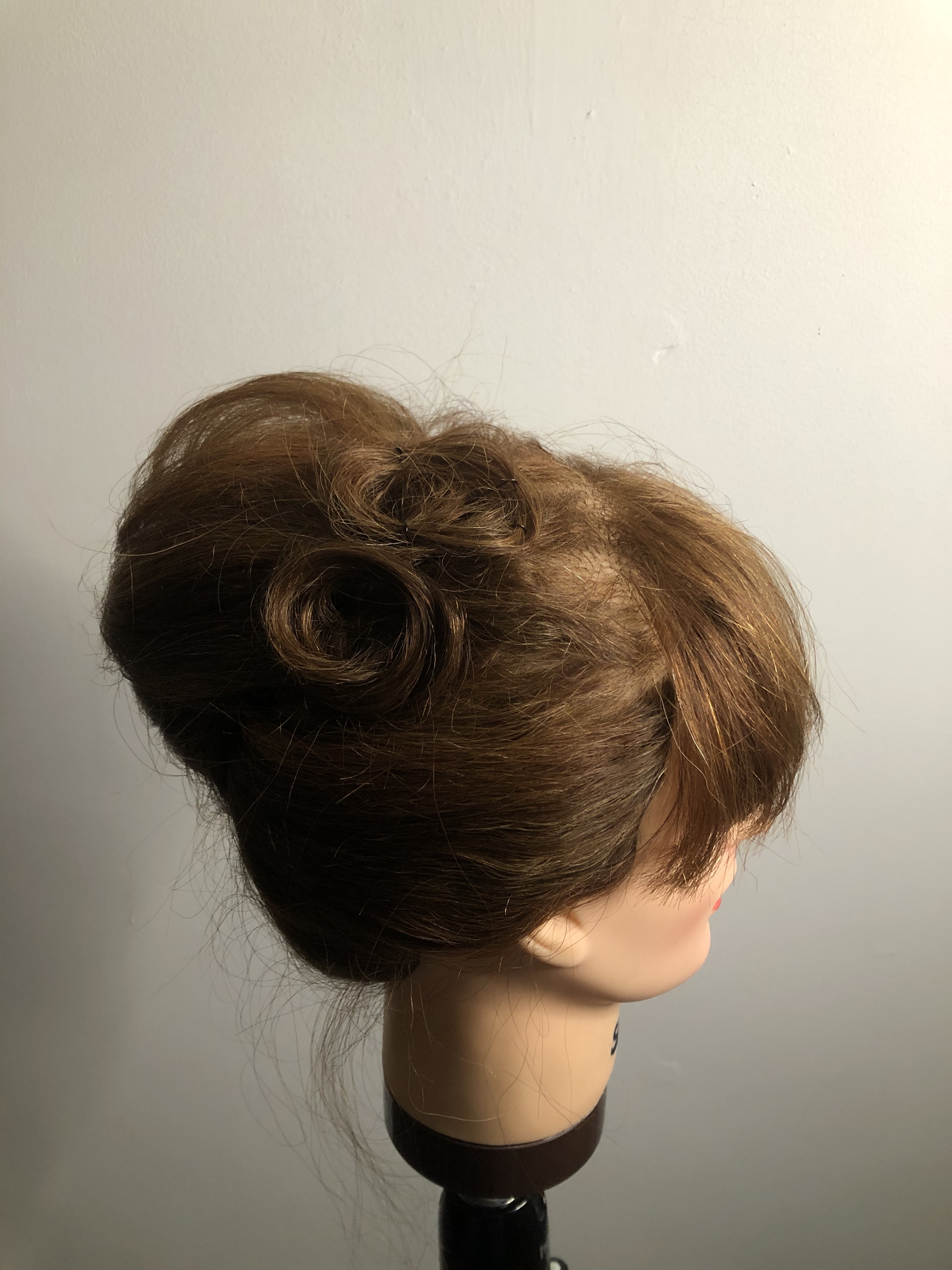 French Roll Hair Styling Tutorial by amysayce - MHD