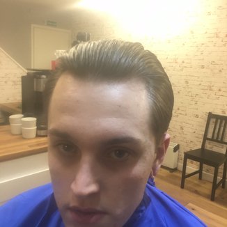Gentleman's Haircut Tutorial Video