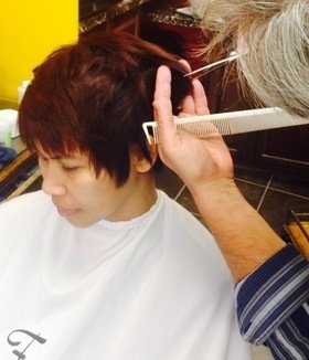 Short Round Graduated Haircut Variation